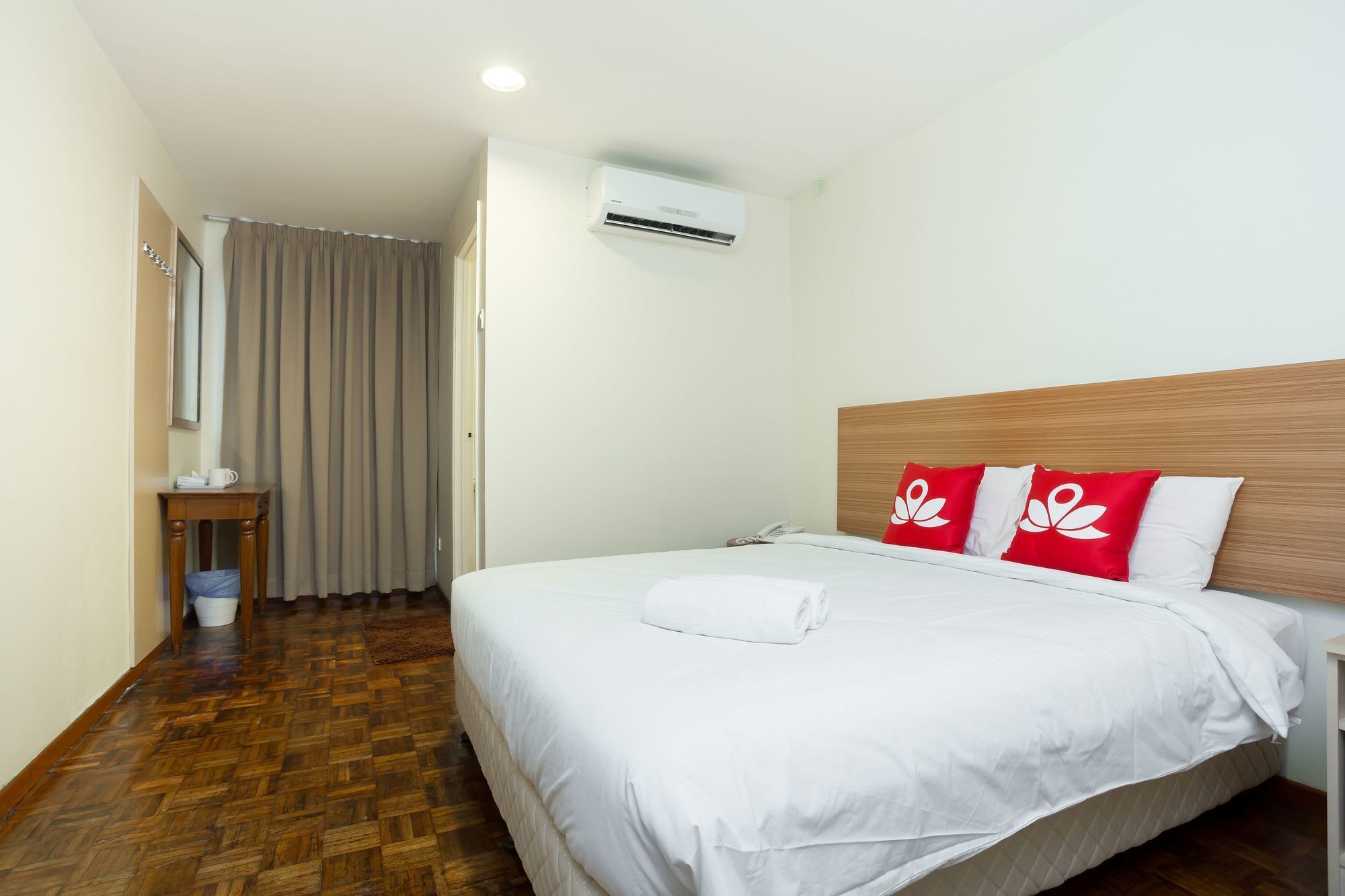 Zen Rooms Basic Sentul Kuala Lumpur Exteriör bild
